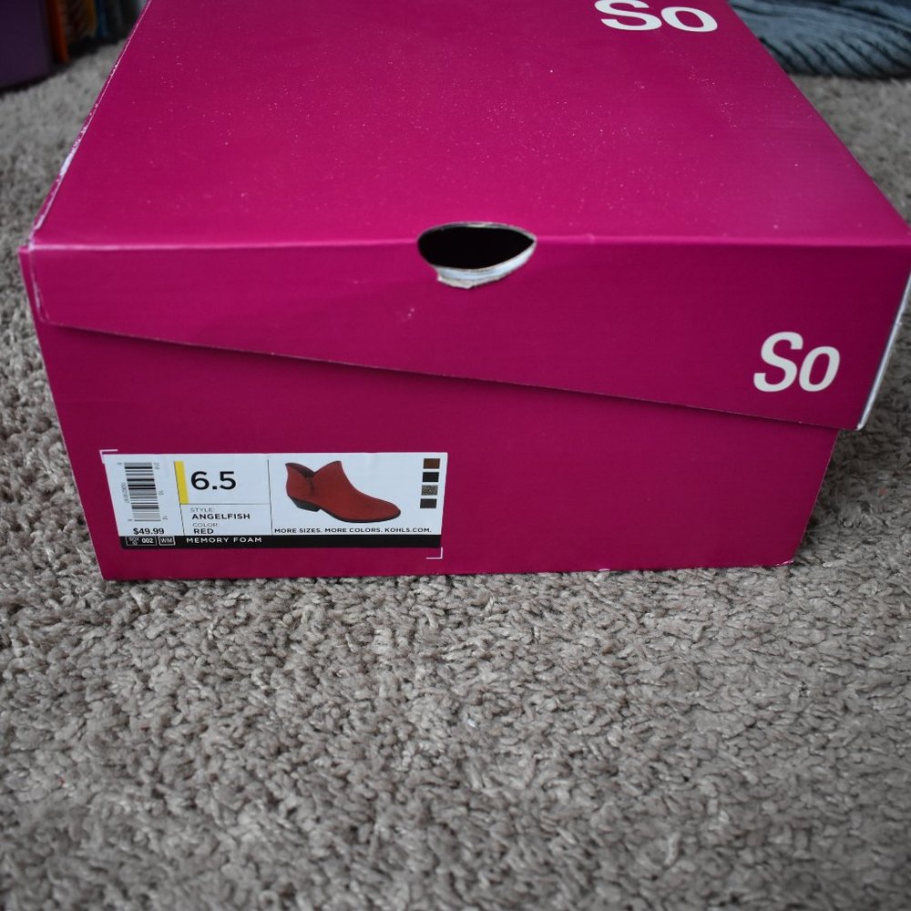 SO Red Ankle Boots Size 6.5 - Picture 8 of 8